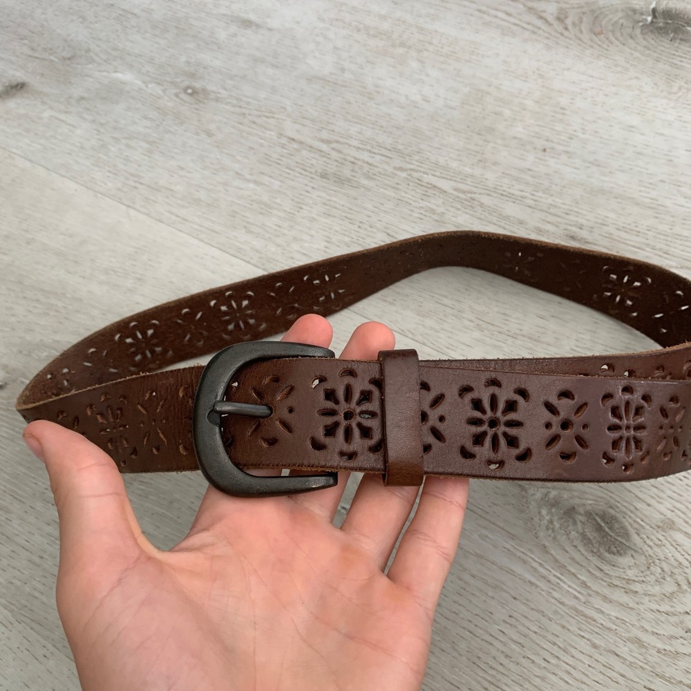 Full Grain Brown Leather Floral Cutout Belt S/M Boho Western Cottagecore